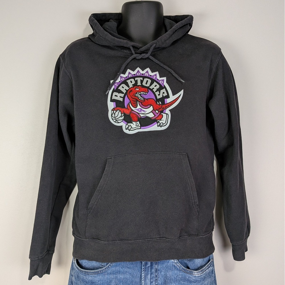 Hardwood Classics Kyle Lowry Toronto Raptors Men's Small Hoodie Black